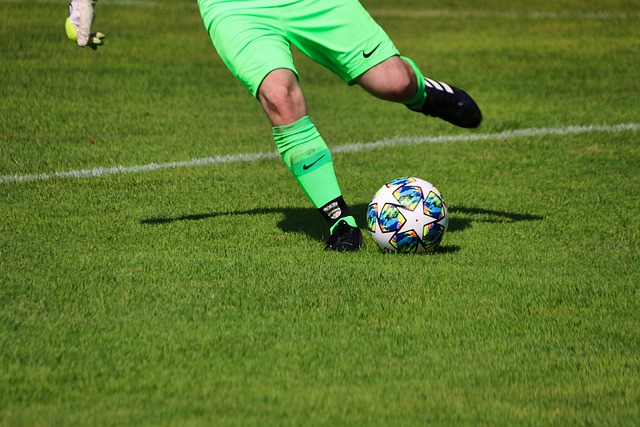 球中屡屡曝 球中屡屡曝